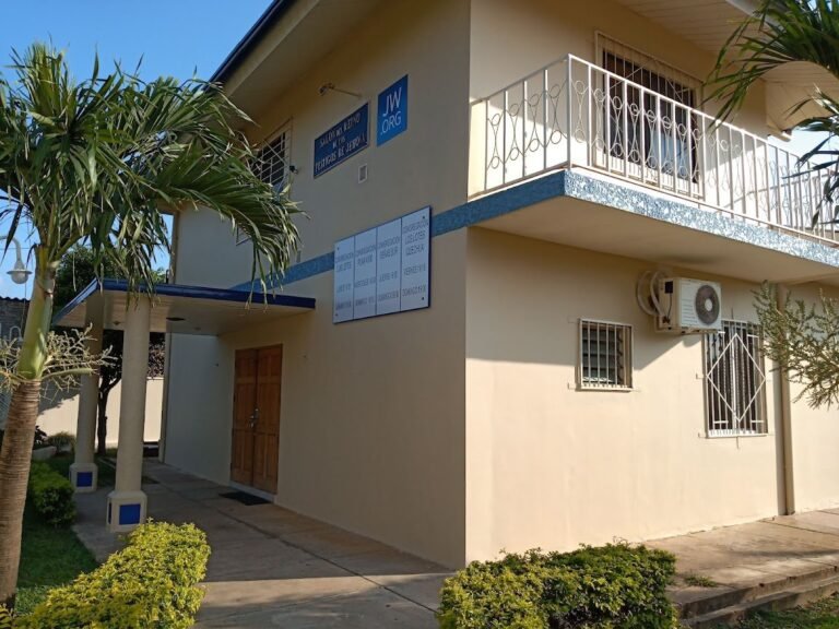 1700 kingdom hall of jehovahs witnesses 768x576