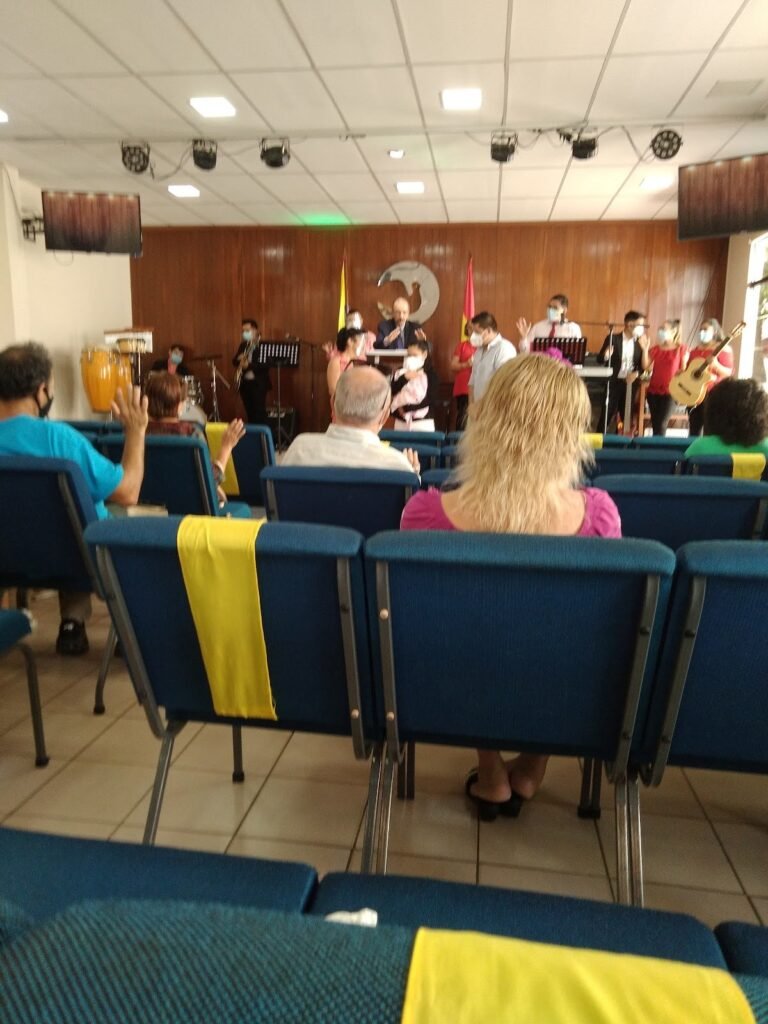 1843 casa de oracion. barrio oriental 768x1024