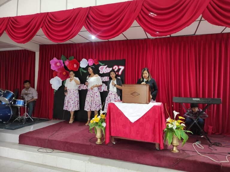 1884 iglesia evangelica renacer california 768x575