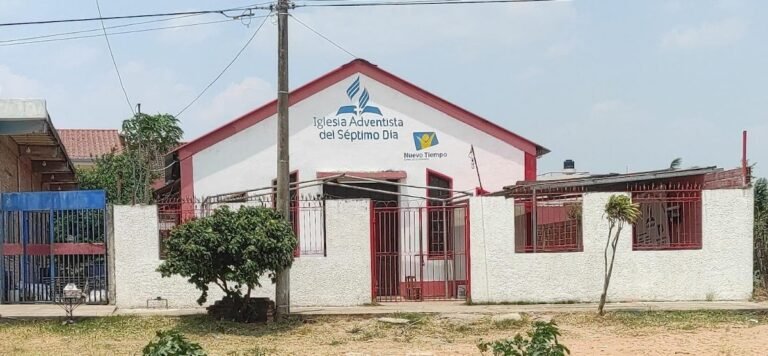 1886 iglesia adventista del septimo dia canaan kilometro 812 doble via a la guardia 768x356