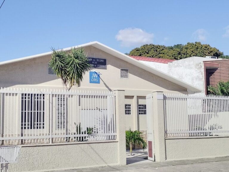 1910 kingdom hall of jehovahs witnesses 768x576