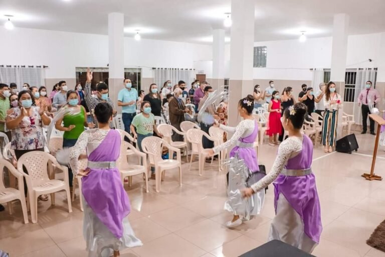 1940 iglesia odres nuevos 768x512