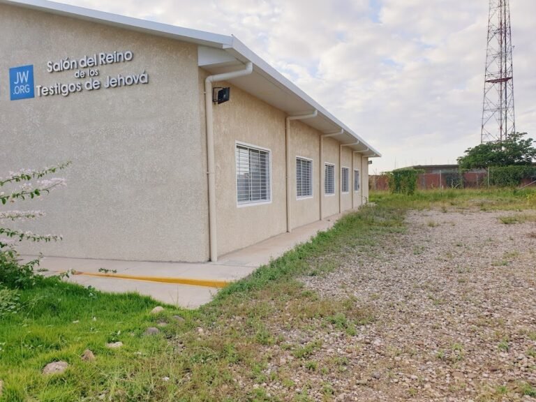 1961 salon del reino de los testigos de jehova 768x576