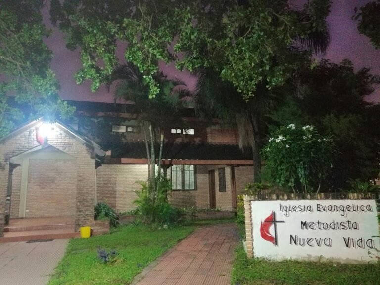 2002 iglesia nueva vida 768x576