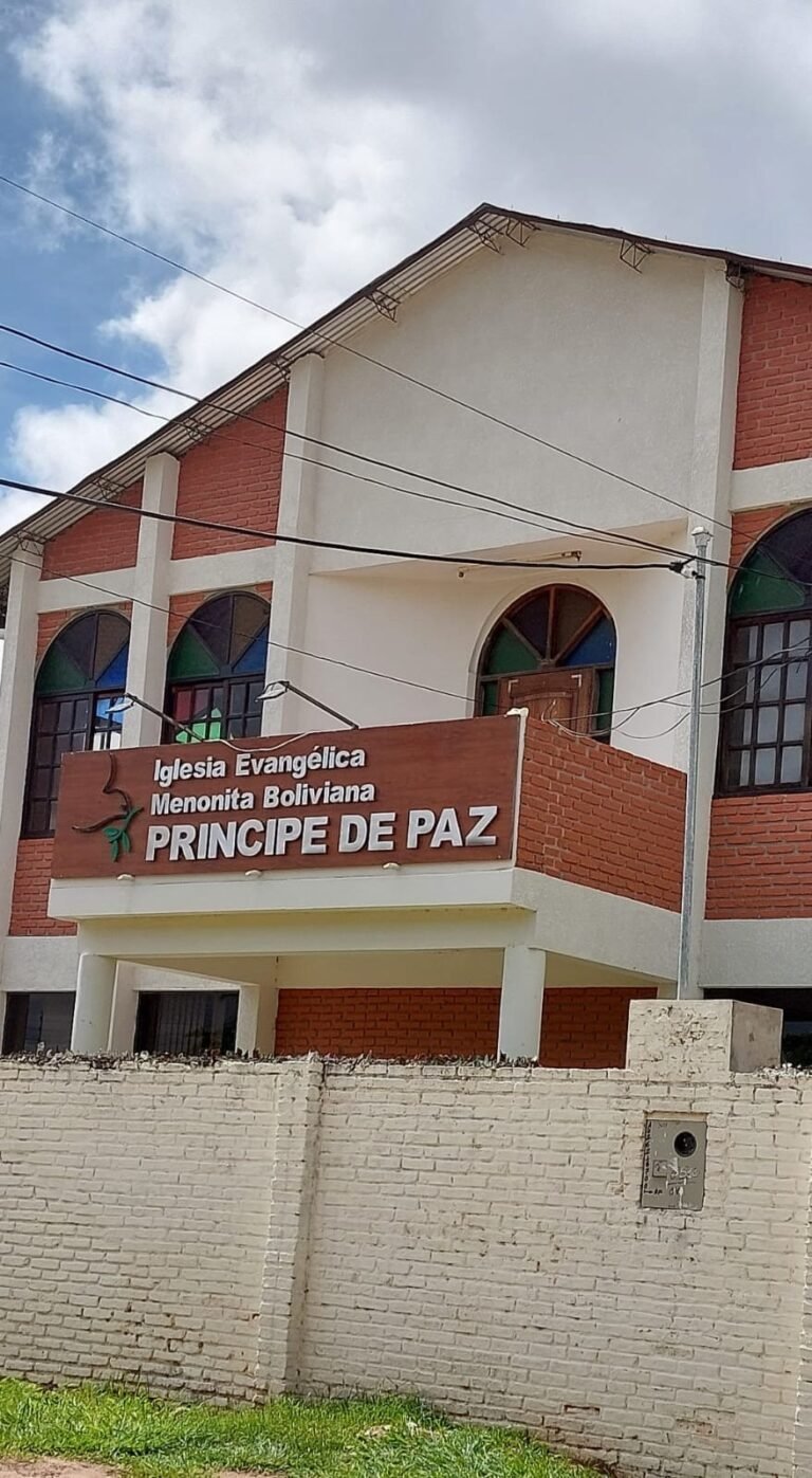 2011 iglesia principe de paz 768x1397