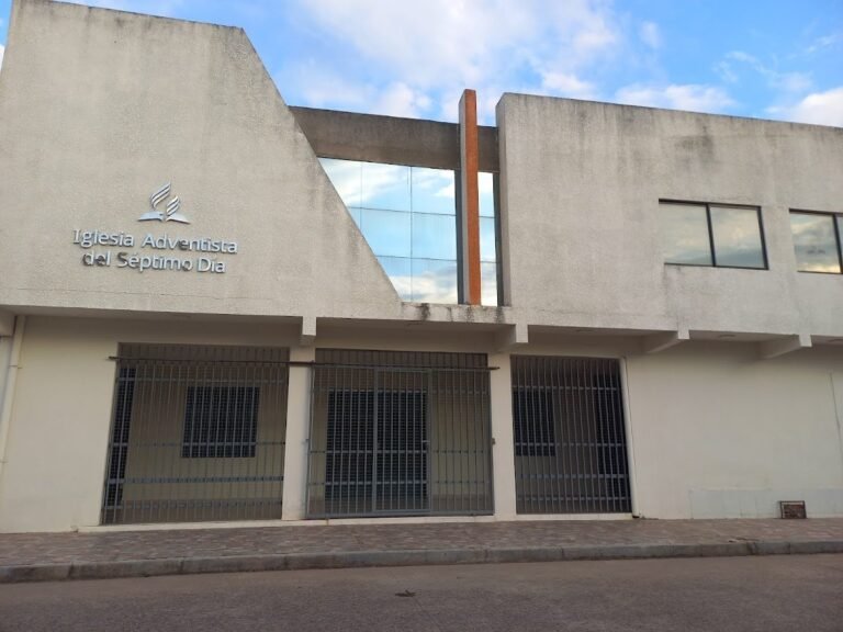 2069 iglesia adventista avaroa 768x576