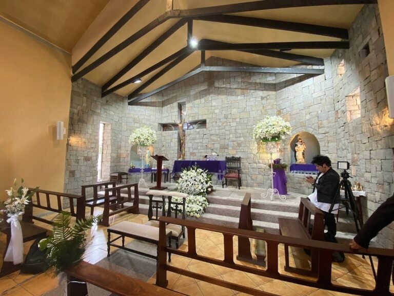 2110 iglesia santa rosa 768x576