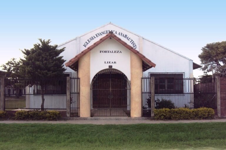 2132 iglesia fortaleza 768x510