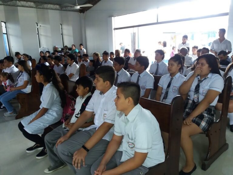 2225 inglesia tec. cristo redentor 768x576