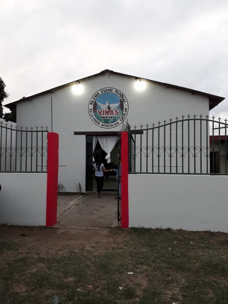 2282 iglesia vinas nuevas 768x1024