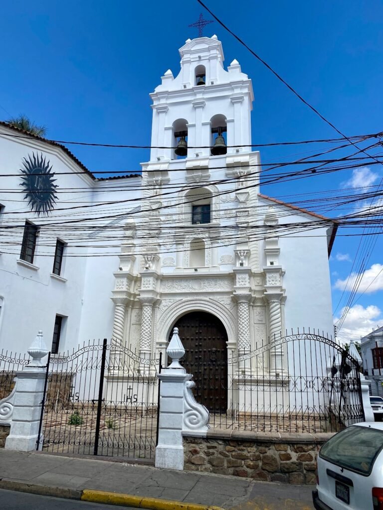 2311 iglesia de santa monica 768x1024