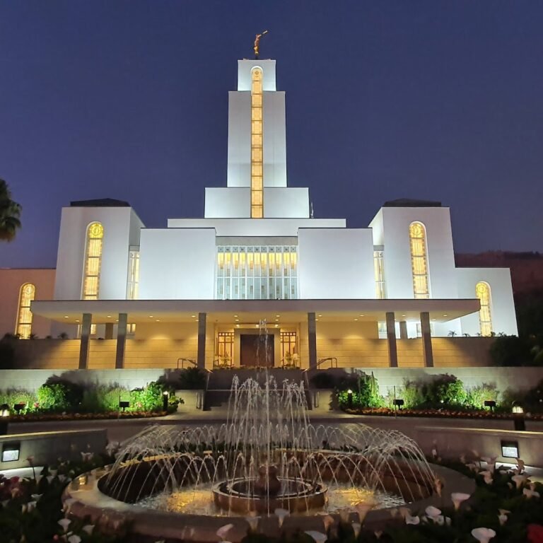 2381 templo de cochabamba bolivia 768x768