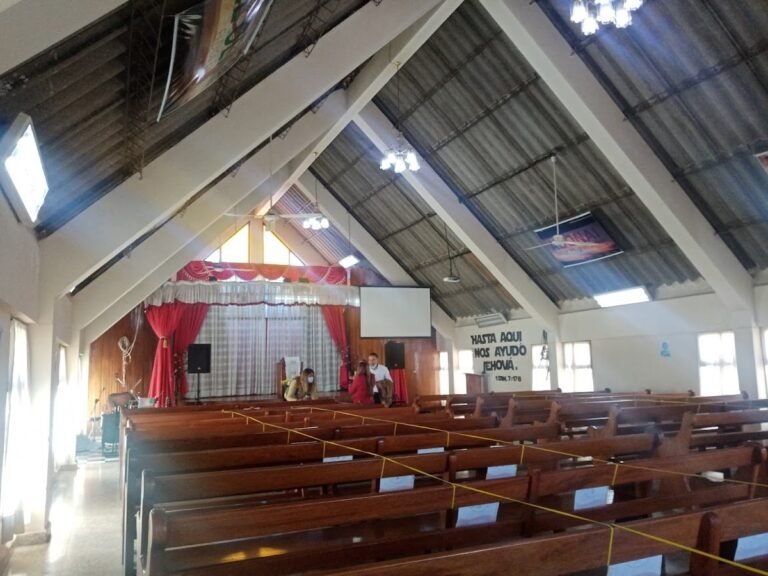 2488 iglesia cristiana evangelica jaihuayco 768x576