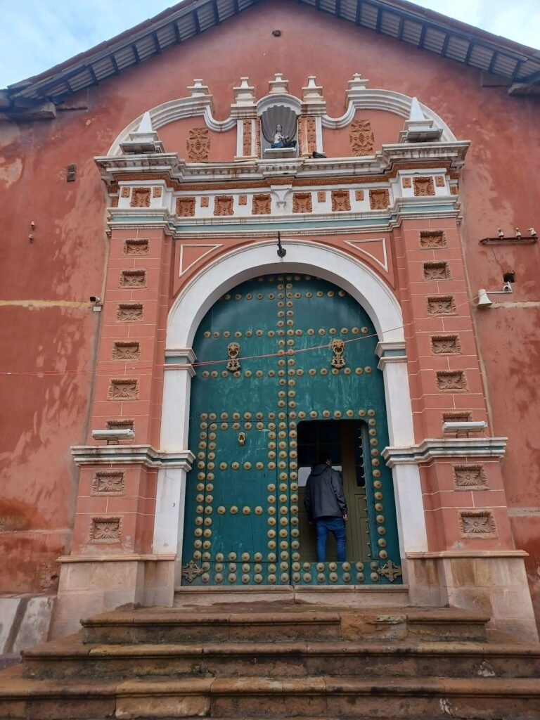 2520 iglesia de nuesta senora de copacabana 768x1024
