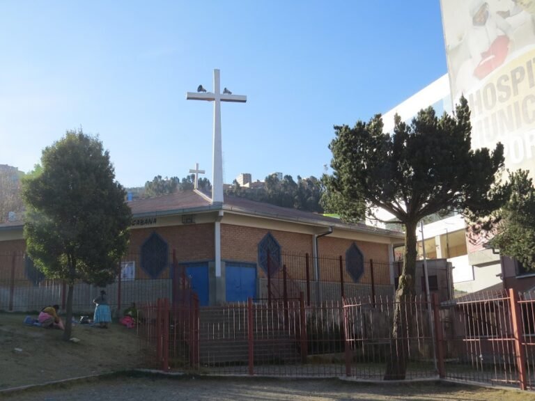 2545 capilla virgen de copacabana 768x576
